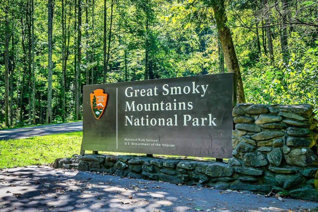 Breathtaking Views Of The Smokies, 3 Mins To Gatlinburg Exterior foto